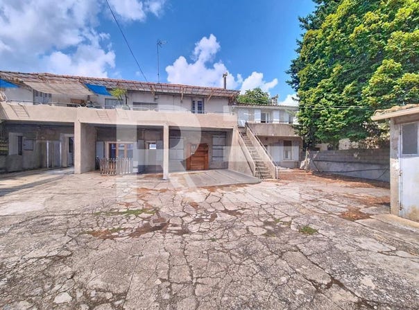 Milhaud, Languedoc-Roussillon 30540
