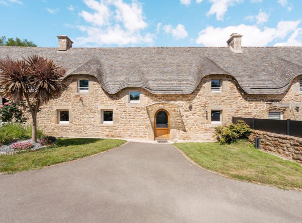 LANDAUL, Brittany 56690