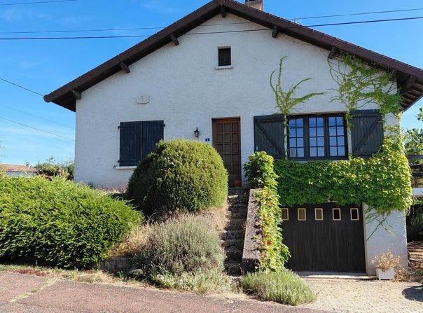 Charlieu, Rhône-Alpes 42190