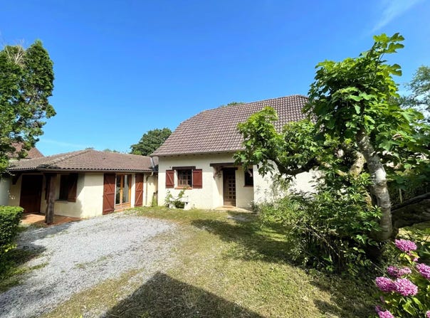 Salies-de-Béarn, Pyrénées-Atlantiques 64270