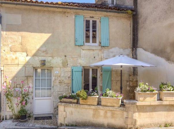 Bourg-Charente, Poitou-Charentes 16200