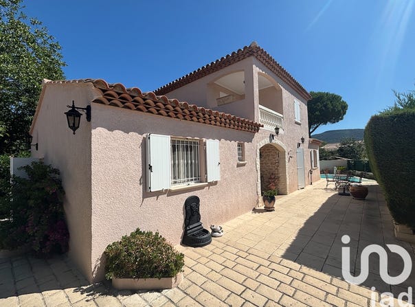 Le Beausset, Provence-Alpes-Côte d'Azur 83330