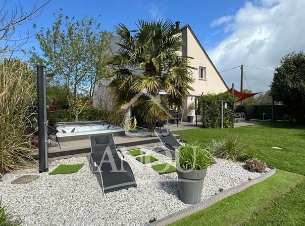 Brou, Eure-et-Loir 28160