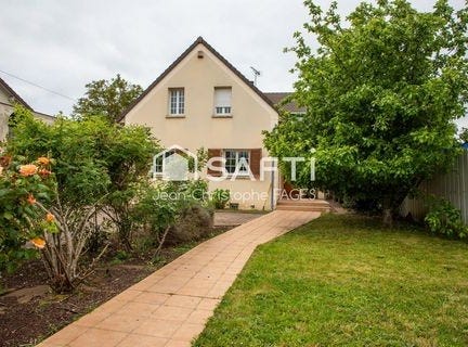 Rosny-Sur-Seine, Île-de-France 78710