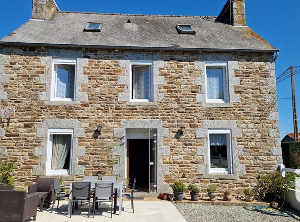 PLOUGUENAST, Brittany 22150
