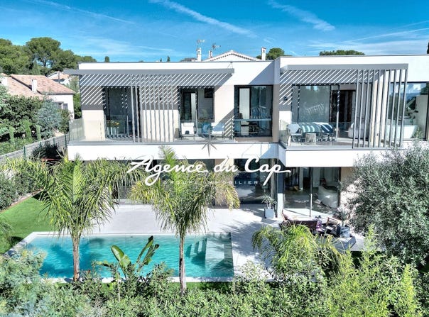 Saint-Raphaël, Provence-Alpes-Côte-d'Azur 83700