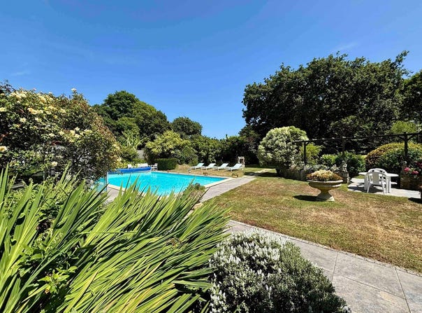 GUIDEL, Brittany 56520