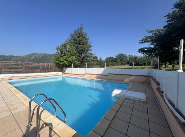 Serralongue, Languedoc-Roussillon 66230