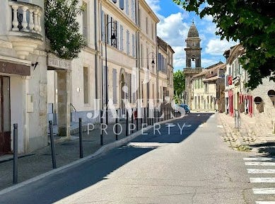 Fontvieille, Provence-Alpes-Côte d'Azur 13990