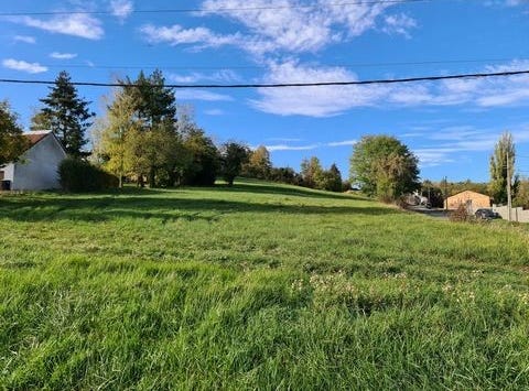 Creuzier-Le-Neuf, Auvergne 03300