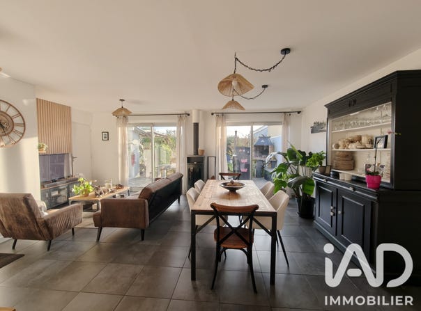 Indre, Pays de la Loire 44610