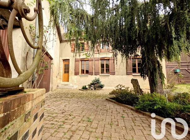 Courlon-sur-Yonne, Bourgogne-Franche-Comté 89140