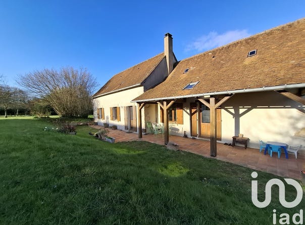 Domfront-en-Champagne, Pays de la Loire 72240