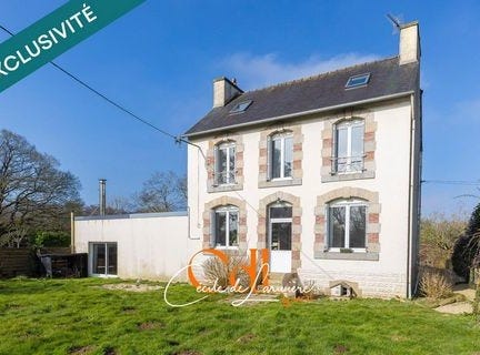 Plougourvest, Bretagne 29400