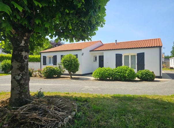 Challans, Vendée 85300