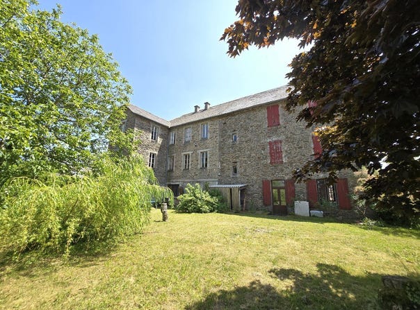 SALLES CURAN, Occitanie 12410