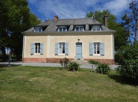 Ecommoy, Pays de la Loire 72220