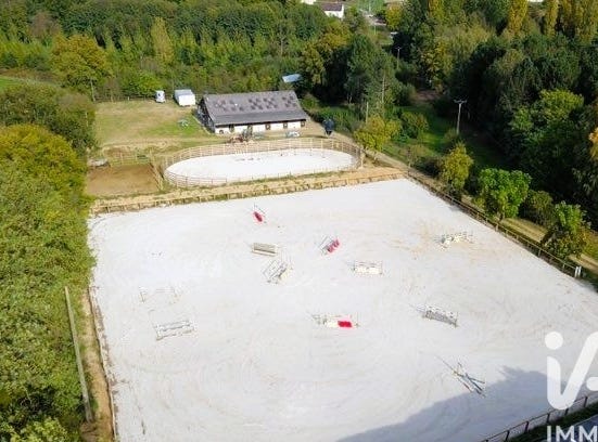 Dollon, Pays de la Loire 72390