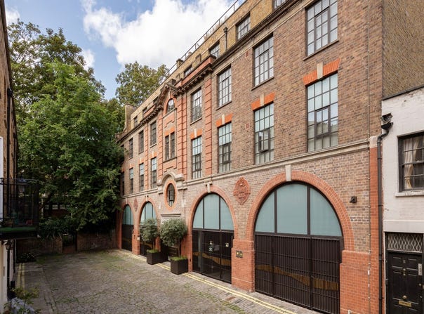 Frederick Close, England, London, England W2
