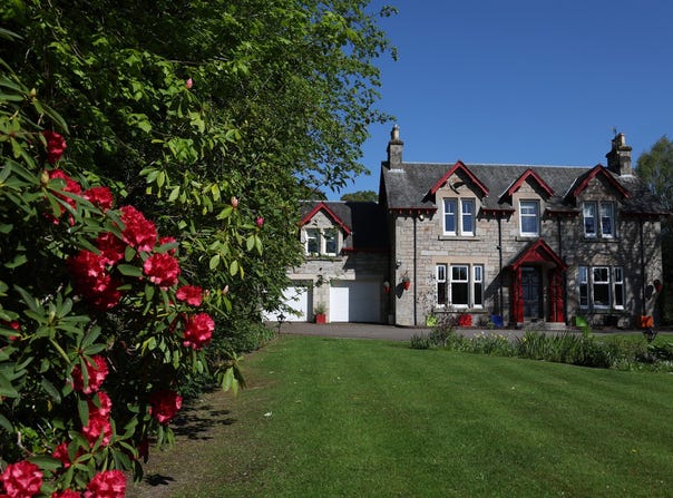Roseburn, Perthshire, Scotland PH16 5EA
