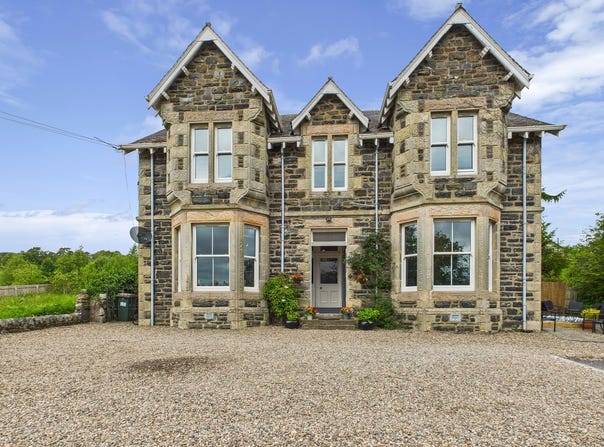 Kinnaird House, Perthshire, Scotland PH16 5JL