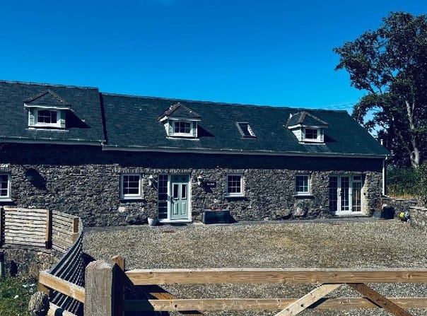 Brynhoffnant, Wales