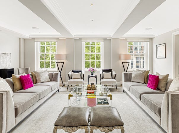 Lowndes Square, England, London, England SW1X