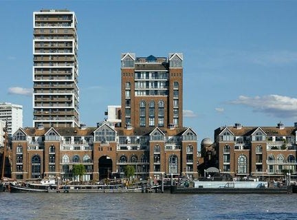 Clove Hitch Quay, London, Battersea SW11 3TN