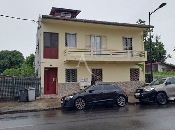 CAYENNE, Cayenne 97300