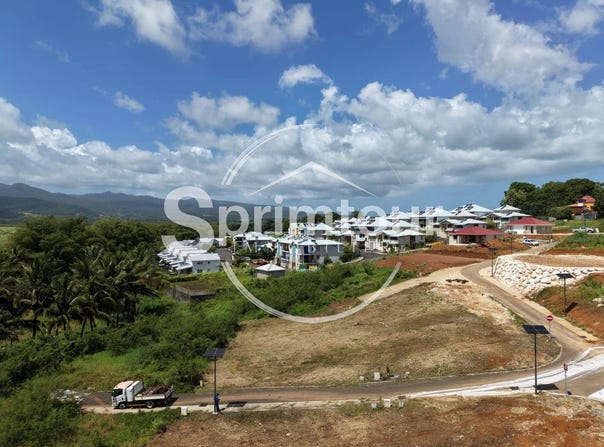 Lamentin, Guadeloupe 97129