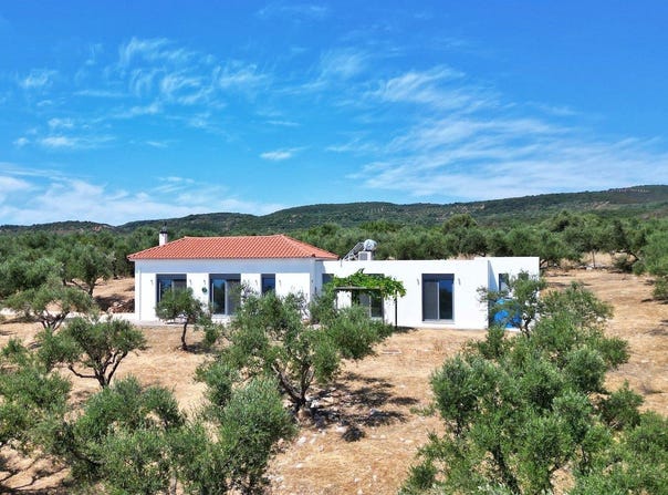 Episkopi, Peloponnese 24010