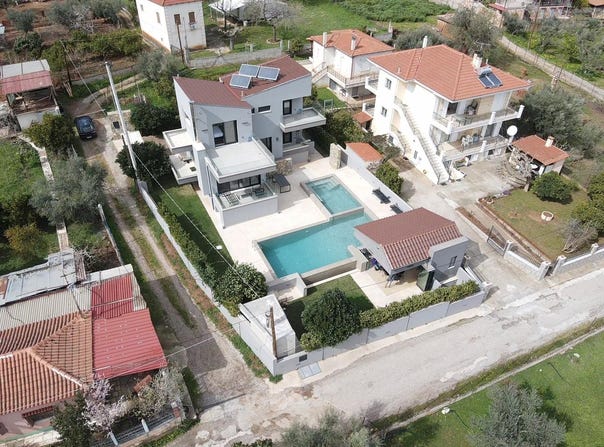Agios Nikolaos, Western Greece 25100