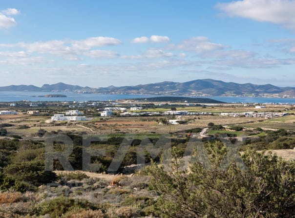 Kamari, South Aegean 84400