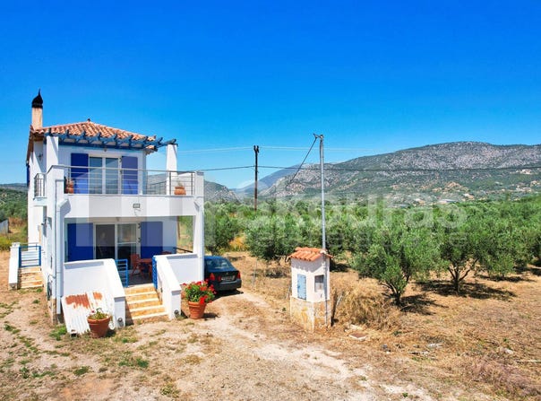 Ermioni, Peloponnese 21051