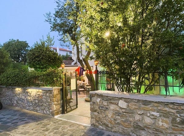 Skopelos, Thessaly 37003