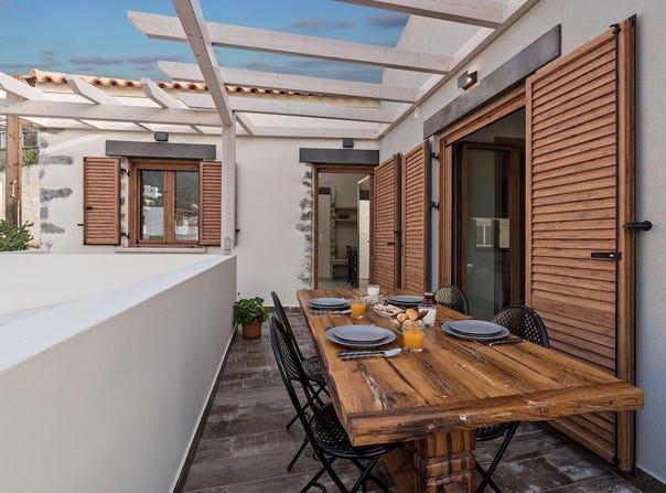 Mirthios, Crete 74000