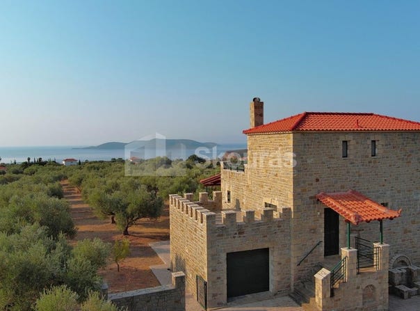 Kamaria, Peloponnese 24006