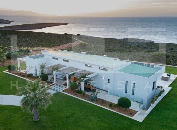Akrotiri, Crete Island 731 00