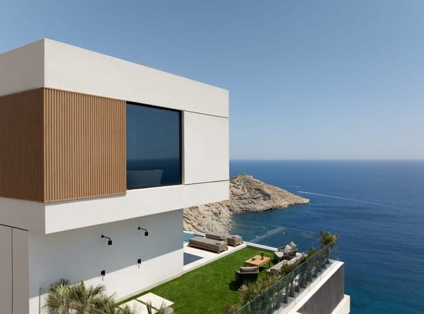 ... (), Crete 71500