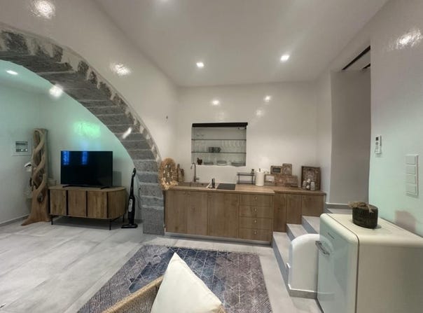 Milatos, Crete 72400