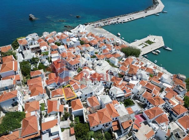 Skopelos, Thessaly 37003