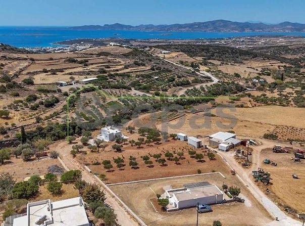 Kamari, South Aegean 84400