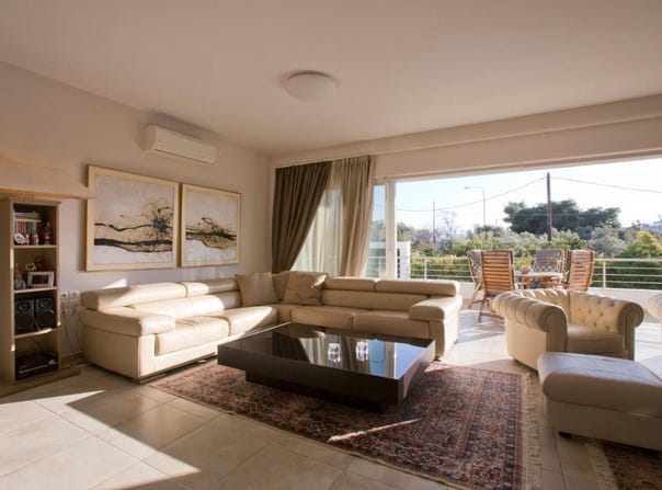 Loytraki, Peloponnese 20300