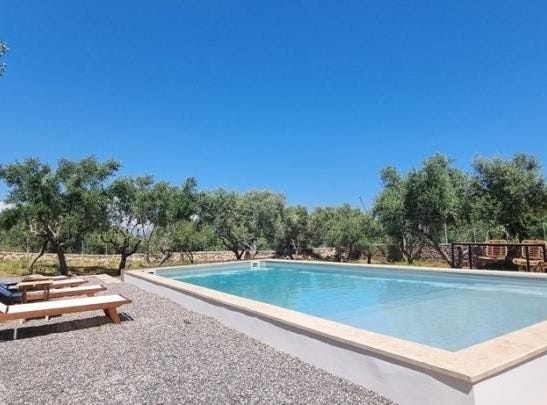 Καλύβια, Peloponnese 23200