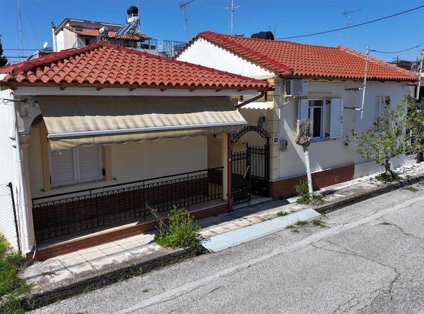 Egio, Western Greece 25100