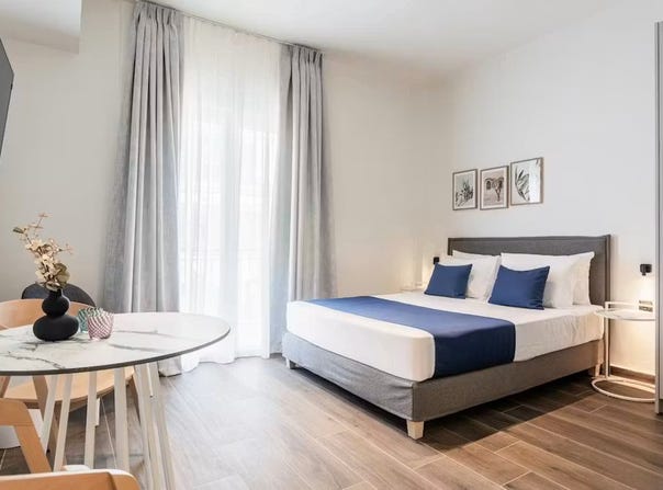 Kleomenous, Athina, Attica (region) 106 76
