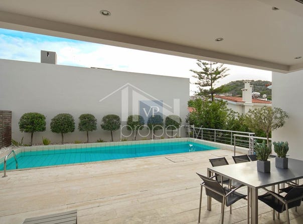 Varkiza, Attica 16672