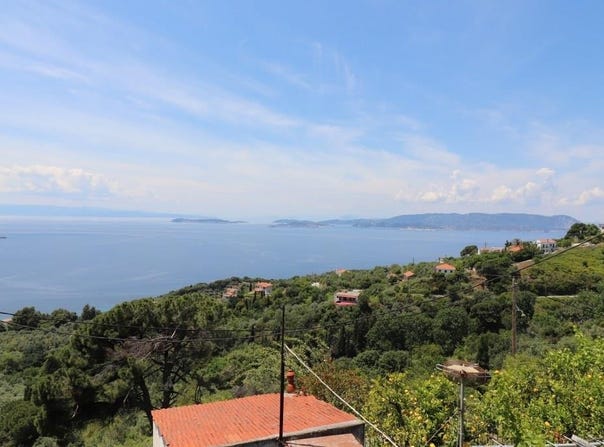 Glossa, Thessaly 37004