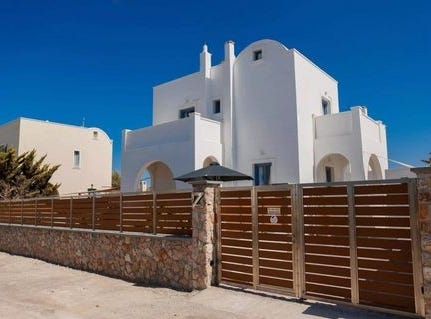 Santorini, Cyclades 84700