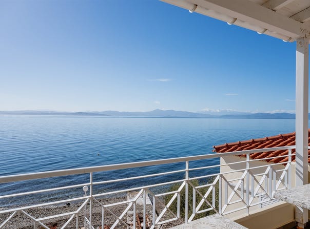 Limni, Central Greece 34005